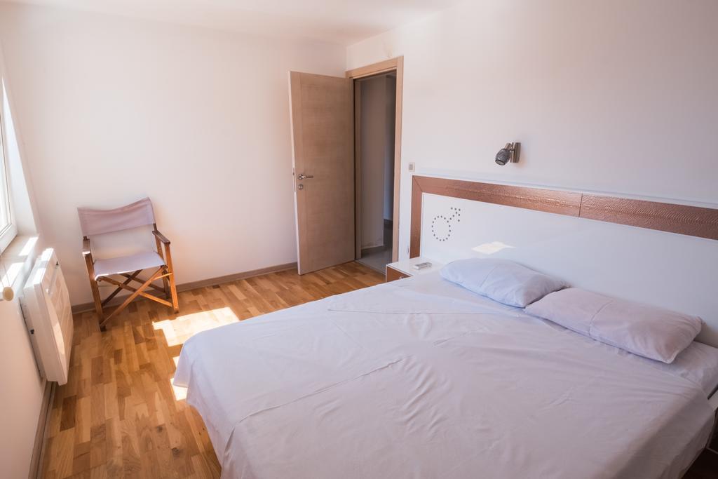 Apartamento Private Penthouse Djurasevic Sveti Stefan Exterior foto
